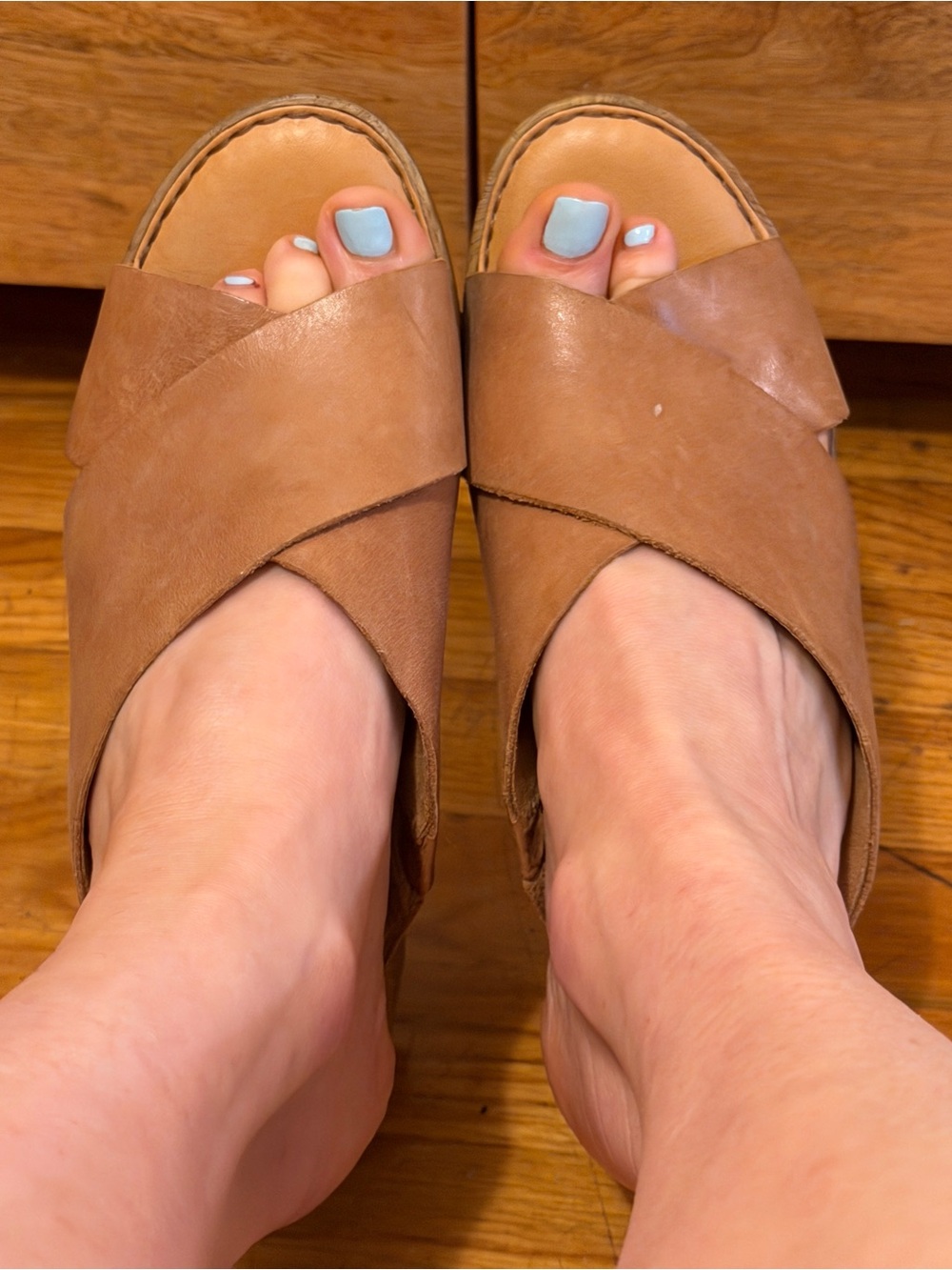 Well Worn Born Tan Leather Crisscross Slide Mules